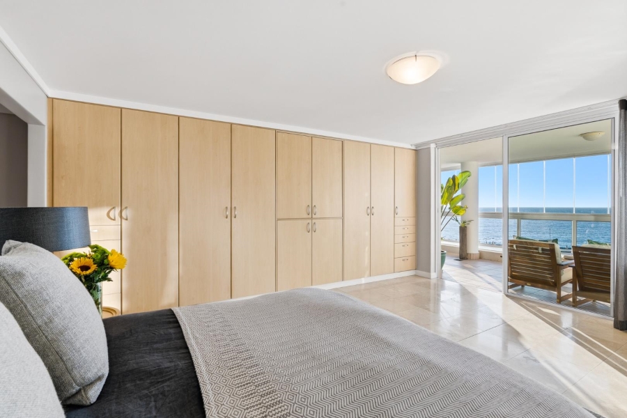 3 Bedroom Property for Sale in Mouille Point Western Cape